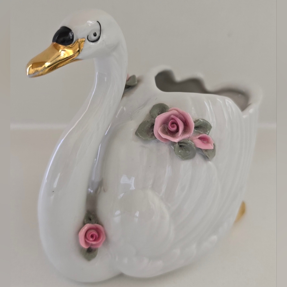 Vintage Dresden Porcelain Swan‎ Roses Gold Accent Planter Vase Germany